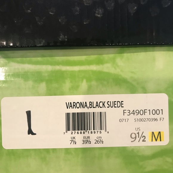 Knee High Suede Boots. Worn Twice! - Picture 5 of 6